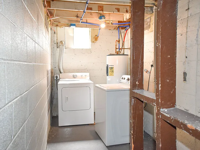 Sun Basin Apartments — Photo 15