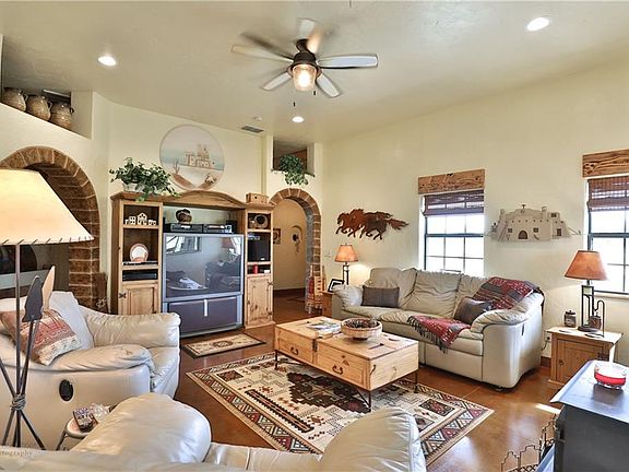 3rd image of 5787 County Road 499