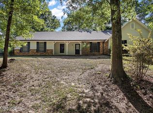 703 Parker Dr, Clinton, MS 39056