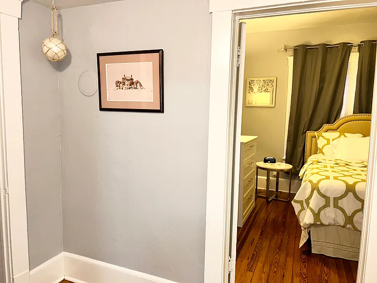 1039 Riviera St — Photo 34