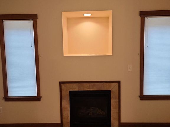 5th image of 4615 Quinn Ct APT 102