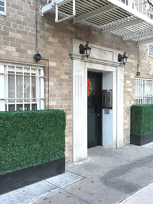 Rented by Sotheby's International Realty | media 14