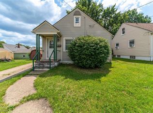 1347 Hammel St, Akron, OH 44306