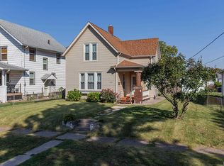 1561 29th Ave, Moline, IL 61265