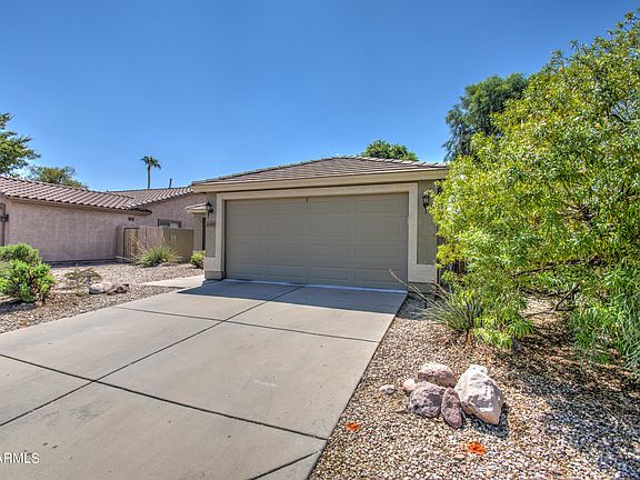4th image of 10109 E OBISPO Avenue