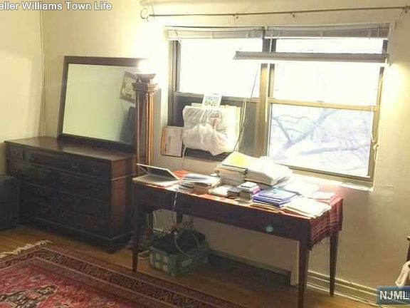 4th image of 500 Linwood Dr APT 4A