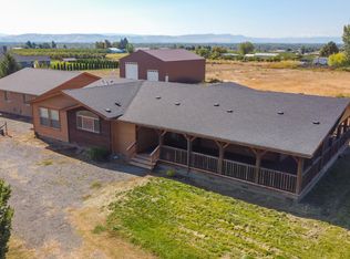 170 S Manuel Ln, Zillah, WA 98953