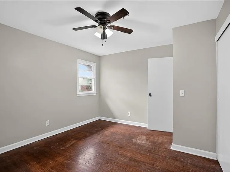 7259 Mayfair Cir — Photo 9