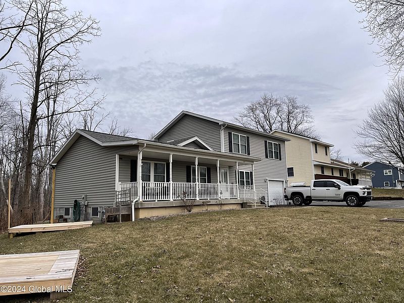 2nd image of 347 Consaul Road