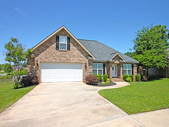 3rd image of 608 Huntwood Ln