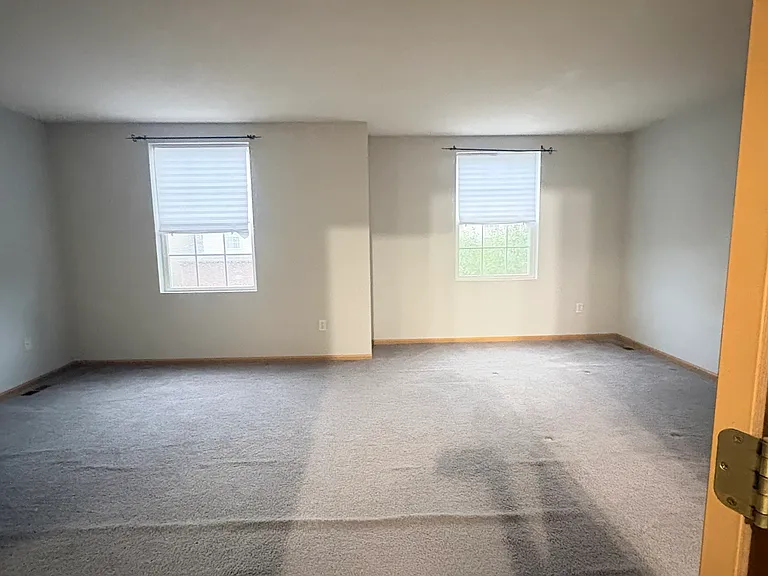 16428 Willow Walk Dr — Photo 8