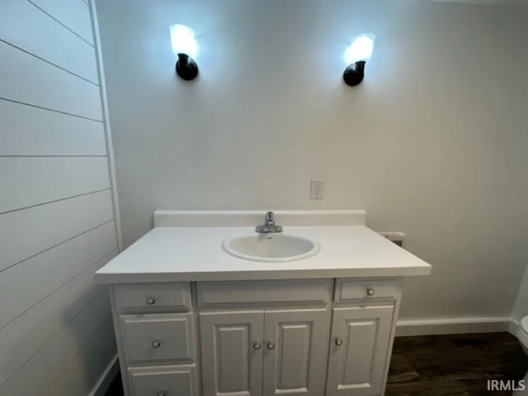 4261 S Lakeshore Dr — Photo 10