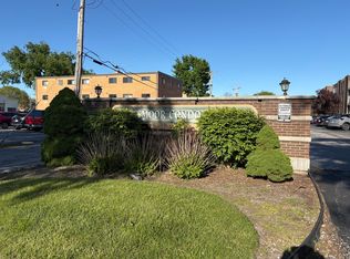 1117 Leavitt Ave APT 108, Flossmoor, IL 60422
