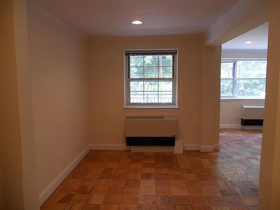 3rd image of 310 Edwards St #2VW