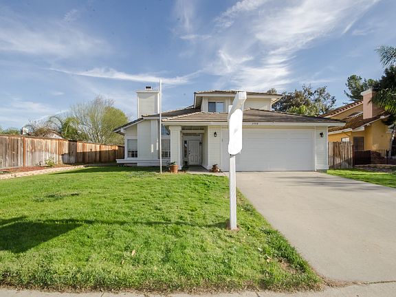 4th image of 39918 Pearl Dr