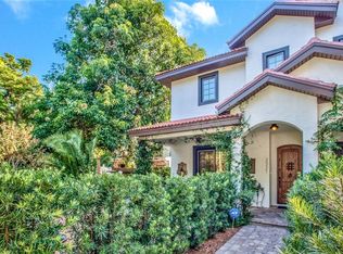 2321 7th St N, Saint Petersburg, FL 33704