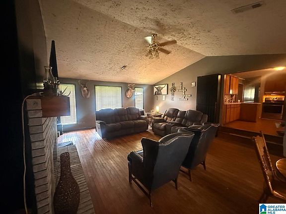 3rd image of 681 Old Coldwater Rd