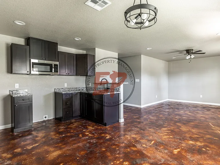 3200 N 17th St #2 — Photo 12