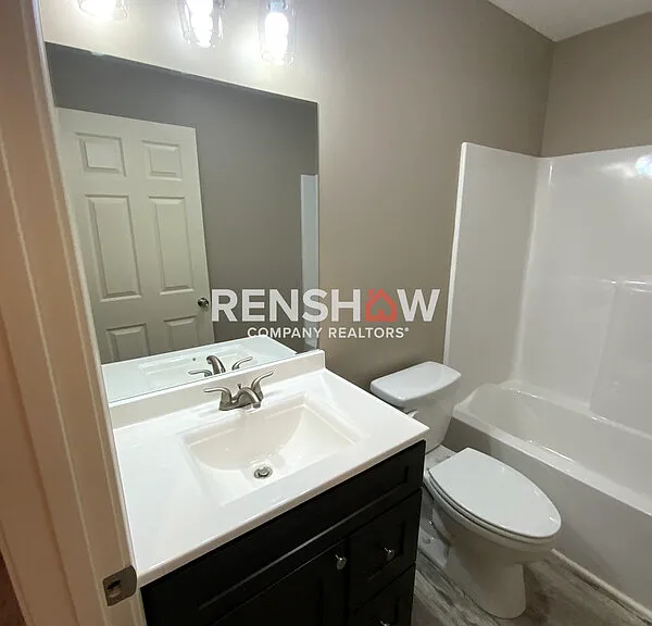 730 Tucker St — Photo 14