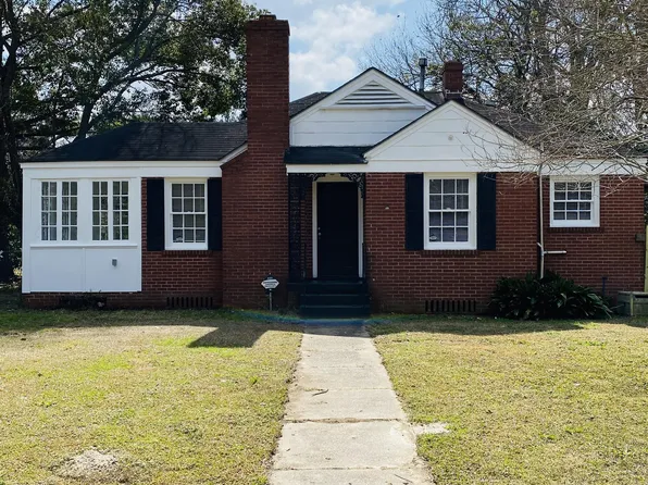 2651 Foreman Cir, Mobile, AL 36606