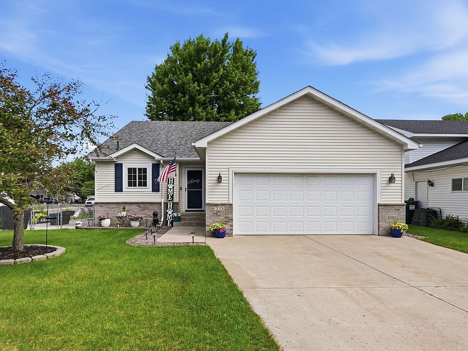 1st image of 335 Pheasant Dr