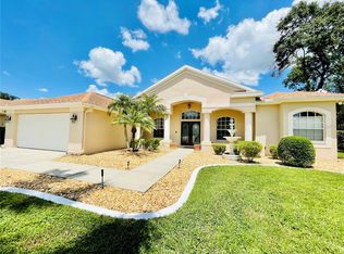 23049 Preserve Ct, Lutz, FL 33549