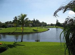 1st image of 211 SE Palm Dr #2