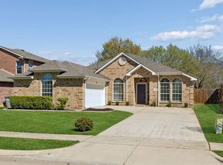 2106 Wagon Wheel Trl, Corinth, TX 76208