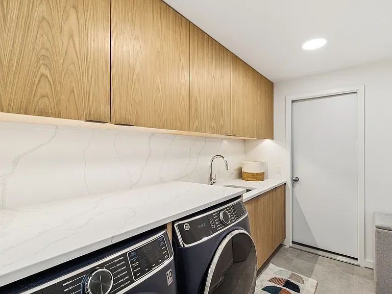 9 Banks Ct — Photo 37