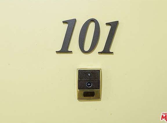5th image of 3947 Carpenter Ave Unit 101