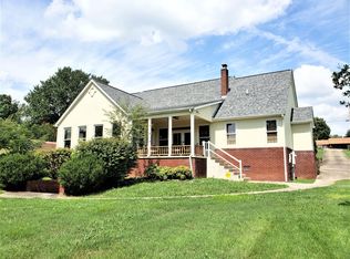 252 Lakeshore Cir, Rogersville, TN 37857