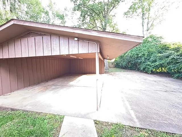 506 Peterson Rd — Photo 16
