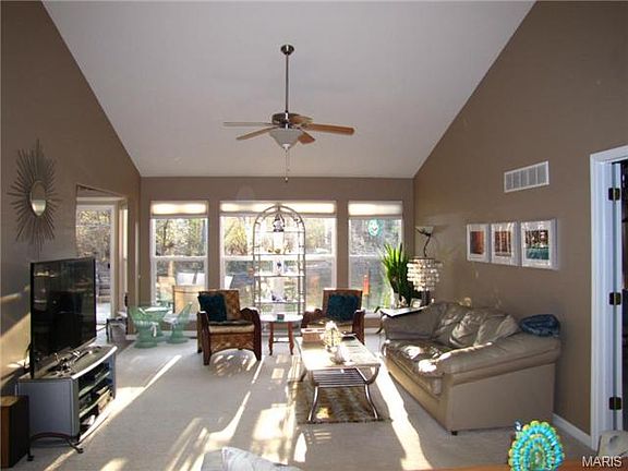 2nd image of 644 Tanya Court Dr