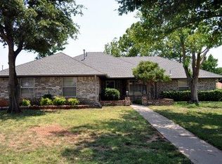 906 Primrose Dr, Duncan, OK 73533