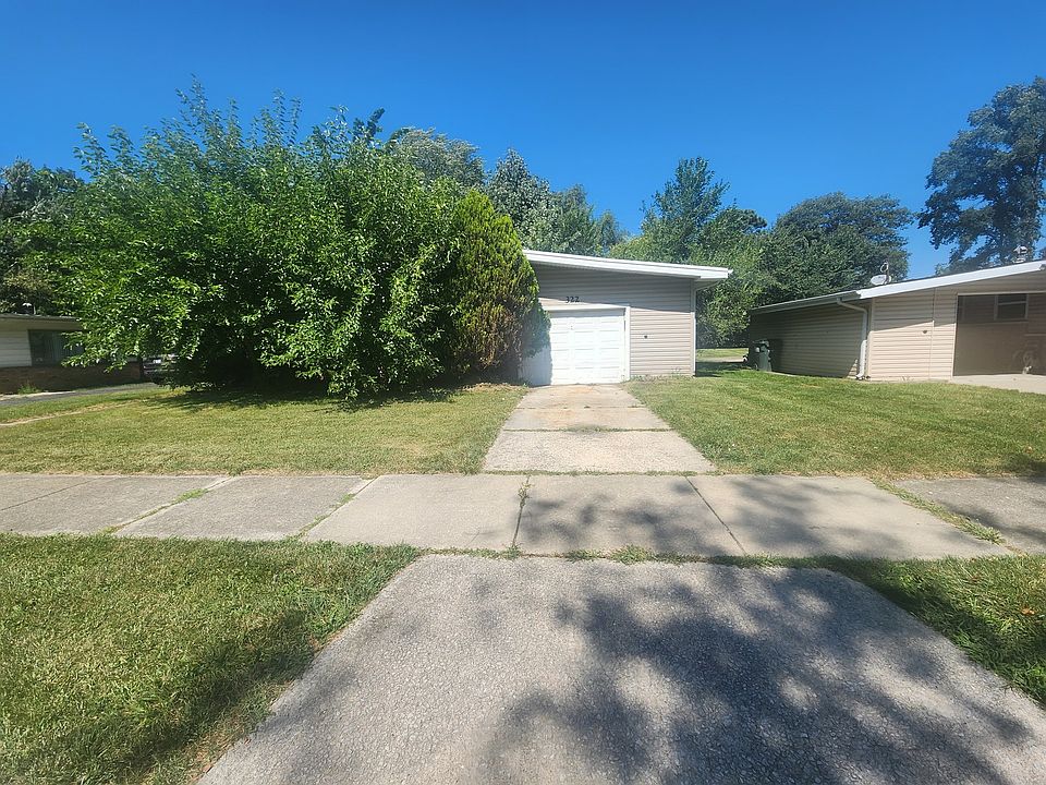 1st image of 322 Somonauk St