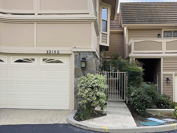 2nd image of 32150 Canyon Ridge Dr
