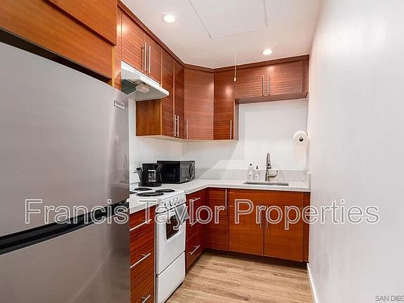 3rd image of 2210 Buena Creek Rd
