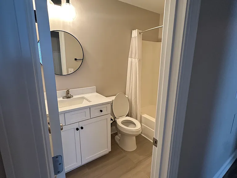 4389 Daphne Ln #C — Photo 11
