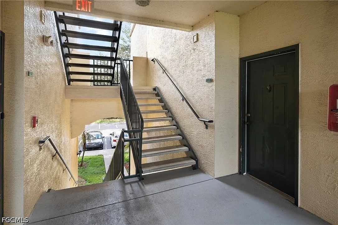 3 bed, 2.0 bath, 1336 sqft, $1,650 — Photo 3