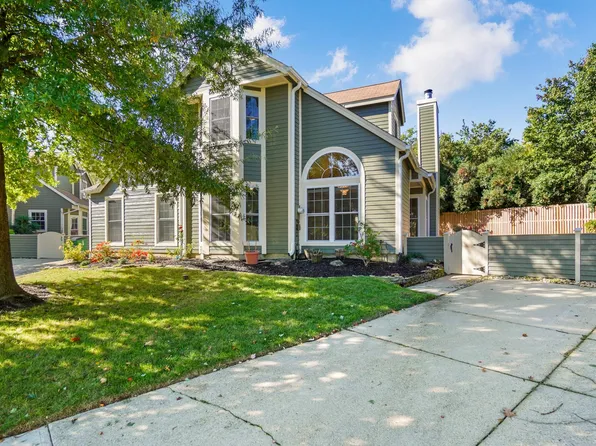 12 Skippers Ct, Annapolis, MD 21403