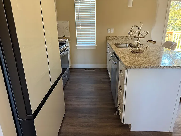 6566 Esquire Dr — Photo 15