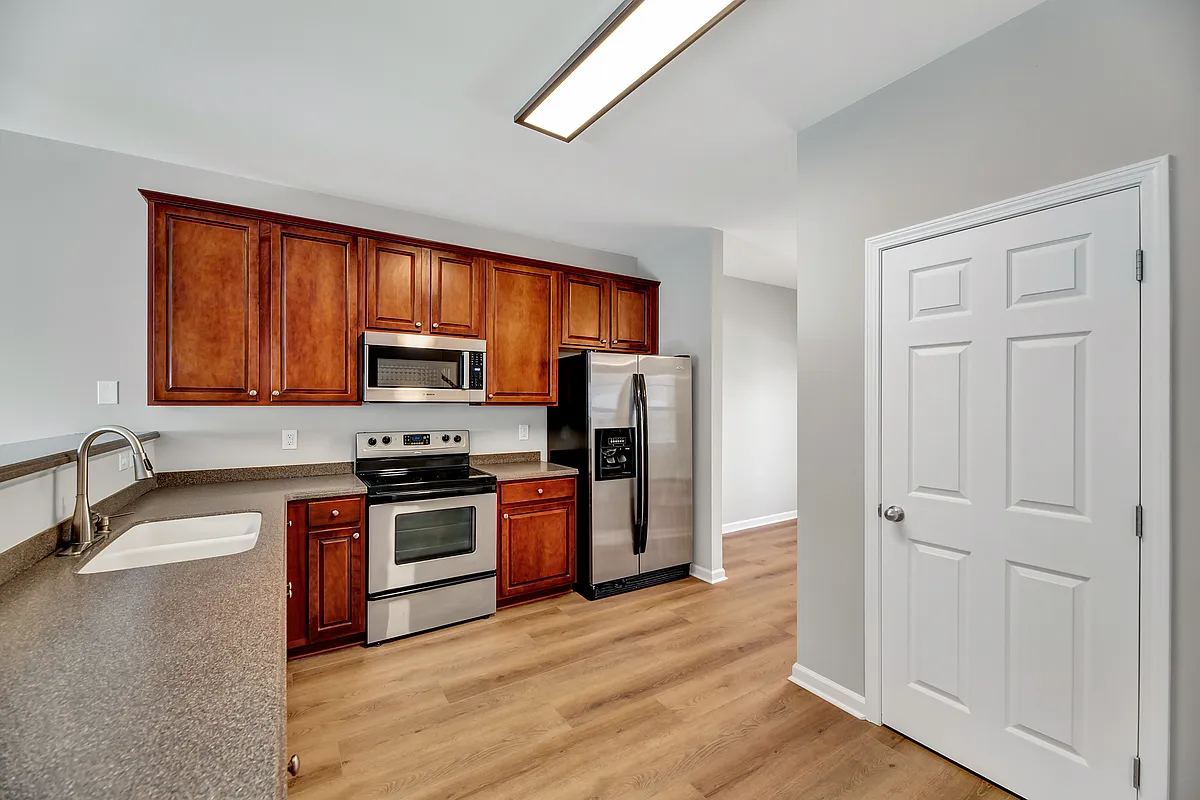 Building Photo - 506 Sternwheel Way