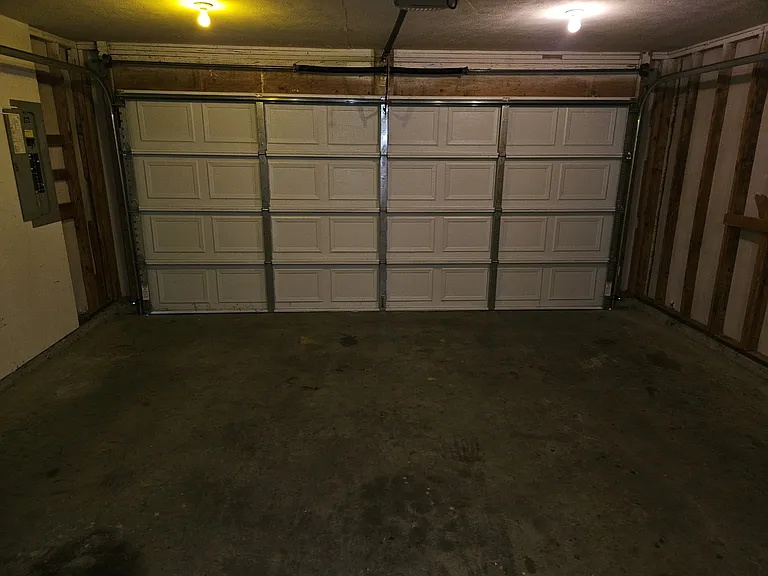 912 Seven Oaks Blvd — Photo 28