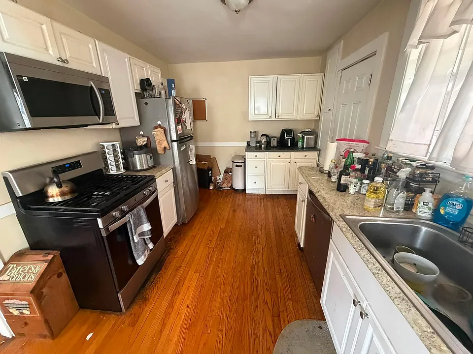 28 Claymoss Rd #1