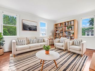 4217 2nd St NW APT 2, Washington, DC 20011