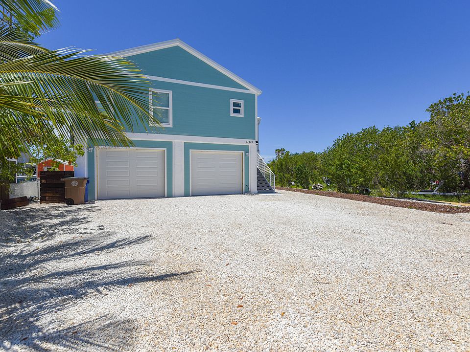 1st image of 27374 Guadaloupe Ln