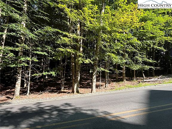 2nd image of 119 Hemlock Circle