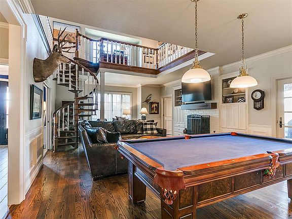 5th image of 4401 Balmoral Ct
