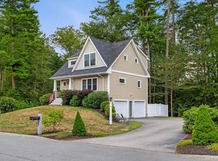 5 Winslow Dr, Exeter, NH 03833