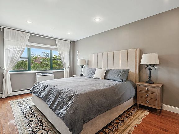 5th image of 27-16 41st Ave #4A